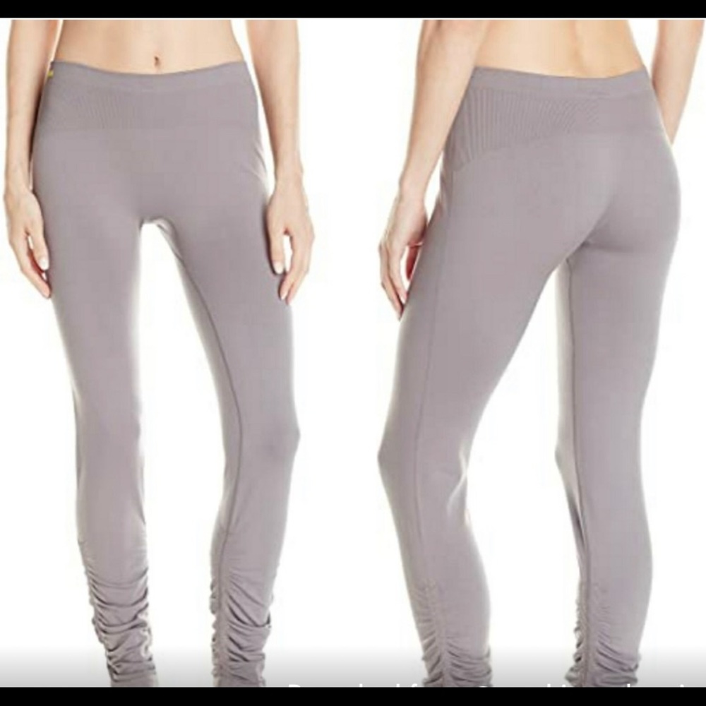 Lole’ ruched-leg leggings Size L/XL